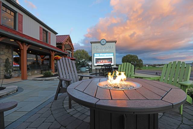 Outdoor living on display out front